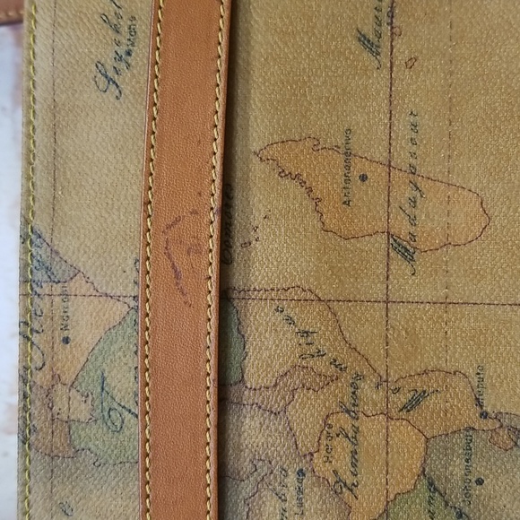 Alviro Martini map purse large in size - Picture 4 of 8
